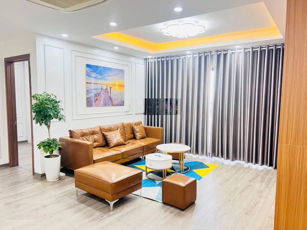Duy nhất căn 2 ngủ - 2WC DT 53m2 nhà em muốn bán ở tòa Cầu Giấy Center Point, full nội thất