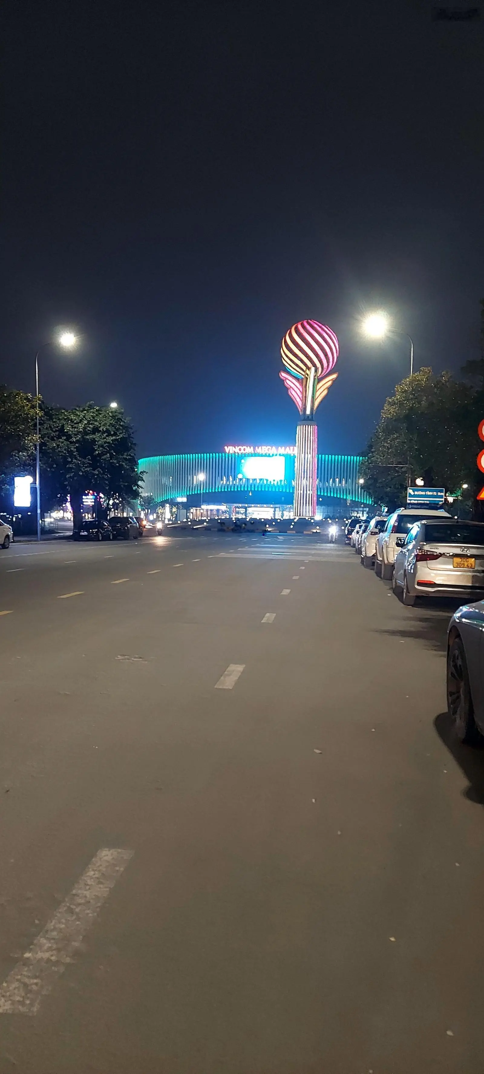 BÁN GẤP NHÀ 5 tầng QUANG TIẾN, DIỆN TÍCH : 50M2 MT 4M ,giá : 11,7 tỷ, tặng full nội thất xịn sò