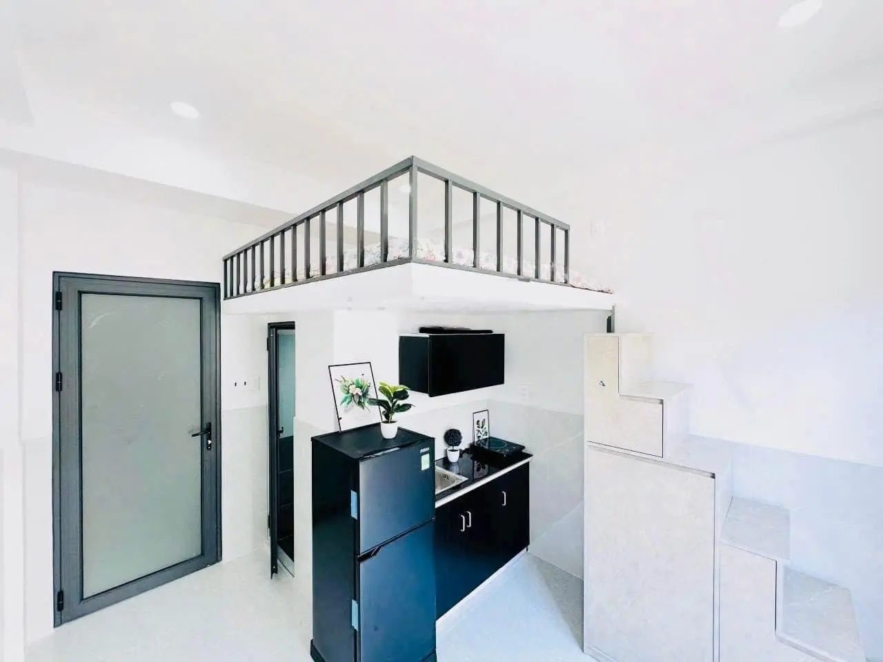 Bán CHDV HĐ thuê khoán 360triệu/tháng 7.3x33m hầm trệt 5 tầng thang máy full NT có hệ thống PCCC