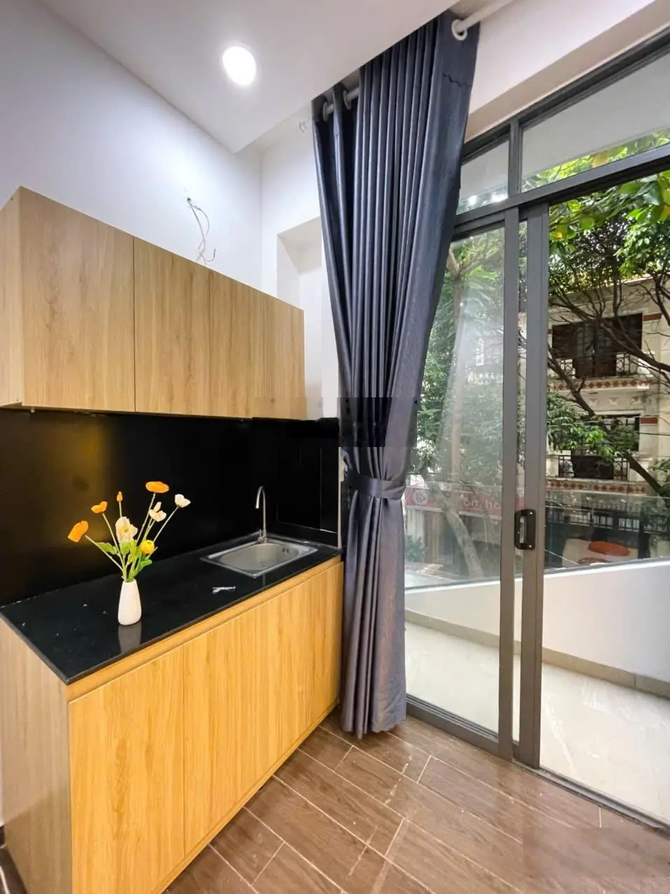 Bán nhà hẻm xe hơi 10m Chu Văn An Phường 12 Bình Thạnh (4x18) 4 tầng 7PN đang cho thuê 50tr/tháng