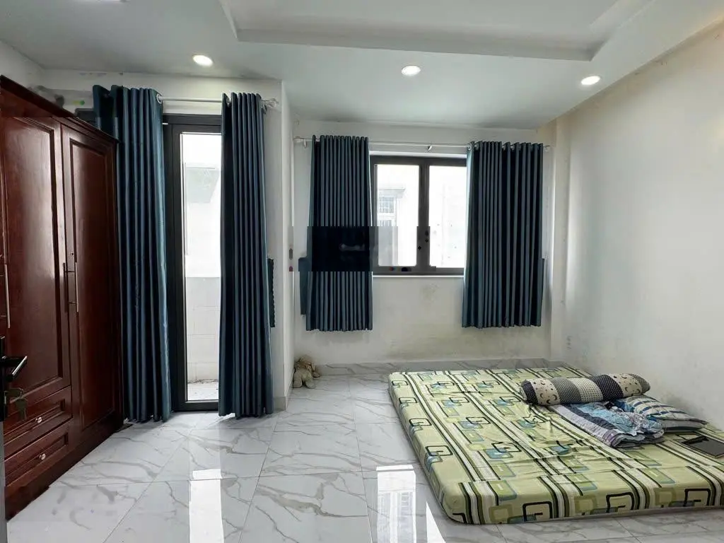 NHÀ NGUYỄN CỬU VÂN , P17 , BÌNH THẠNH ; 90M2 (5*18) , 4 TẦNG _ HẺM 8M .GIÁ 17,5 TỶ .