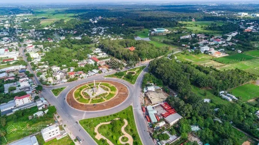 Bán 1,7 héc ta đất MT đường 30-4 thị trấn Đạ Tẻh, giá 37 tỷ