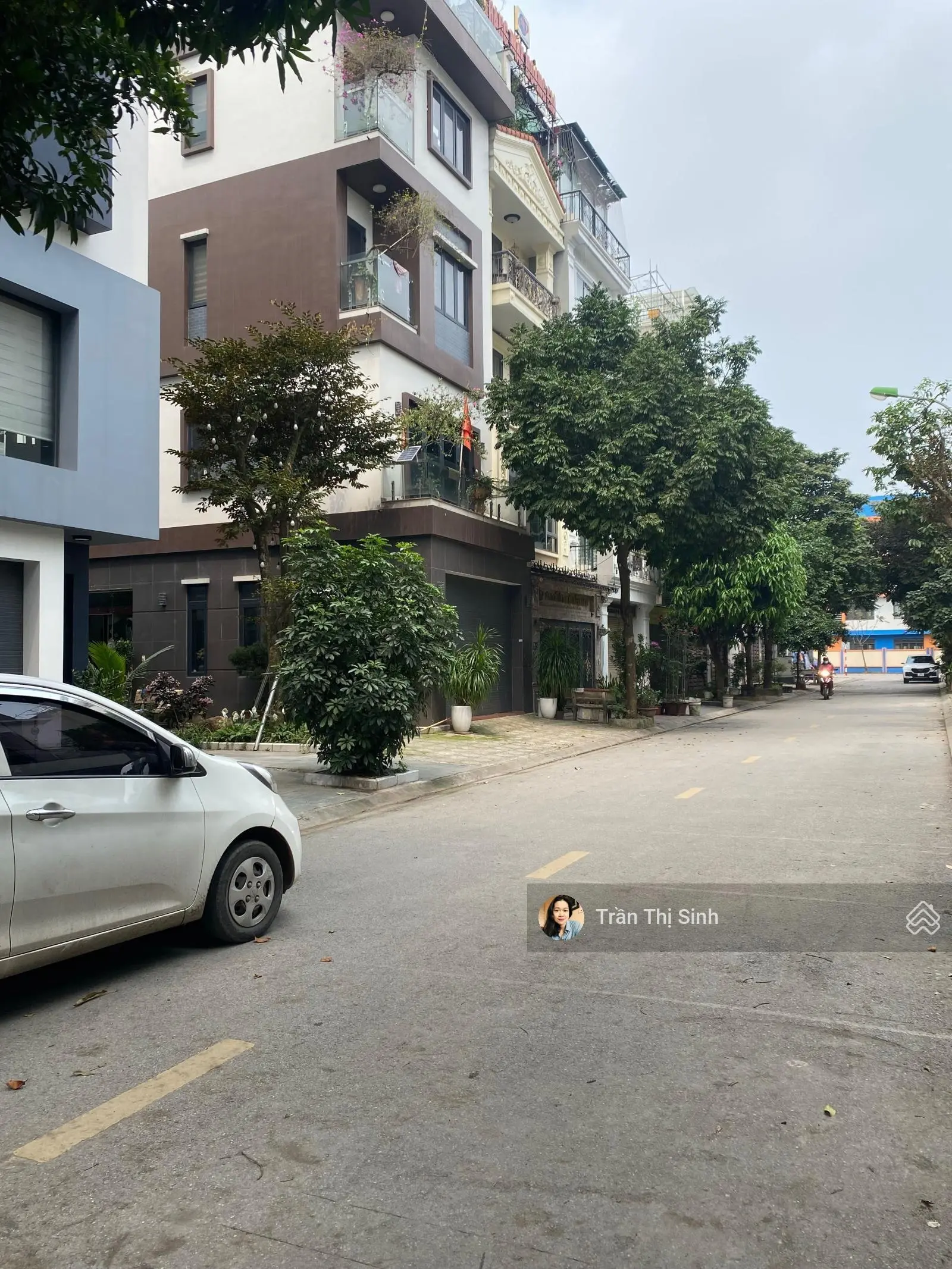 Bán đất phố Nguyễn Lam ô tô 16 chỗ vào đất thông số đẹp toà nhà văn phòng, ở thích 97m2 chỉ 8.88 tỷ