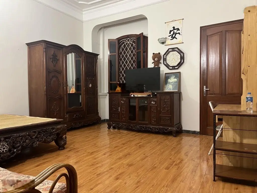 BÁN NHÀ THUỴ KHUÊ Ô TÔ đỗ cổng _ 20m RA PHỐ_ 3 bước ra hồ 60m2_ 3 tầng_ 3 thoáng_ chỉ 12.6 tỷ
