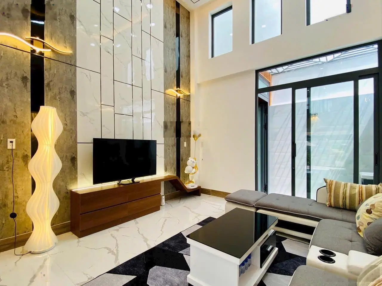 Bán Nhà KDC Đường số 30-Khu Đồng Bộ An Ninh & 5 Tầng+ ÔTô Ngủ Trong Nhà Giá 8,5 tỷ TL Chính Chủ