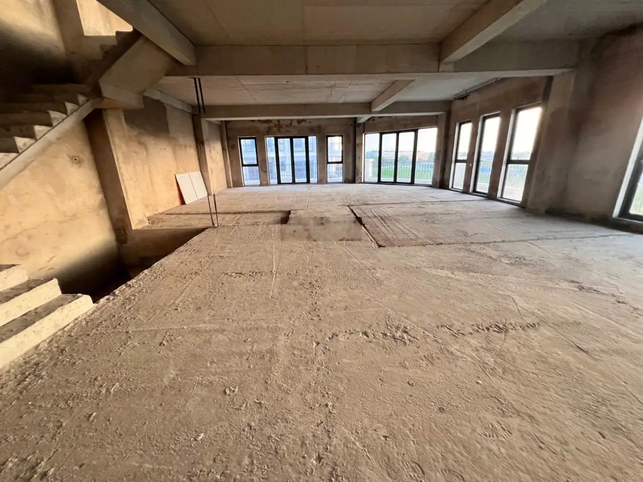 Siêu phẩm căn góc đối diện trung tâm thương mại - Mặt tiền nhà rộng 10m - 13x20m - Pháp lý sổ hồng