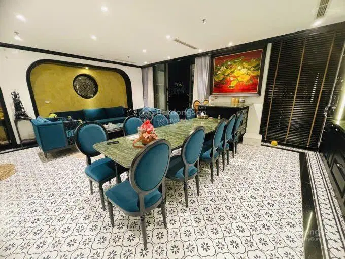 Bán toà nhà căn hộ 10 tầng diện tích 101m2 mặt tiền 8m full nội thất cao cấp khu phố Tây Hồ,Hà Nội