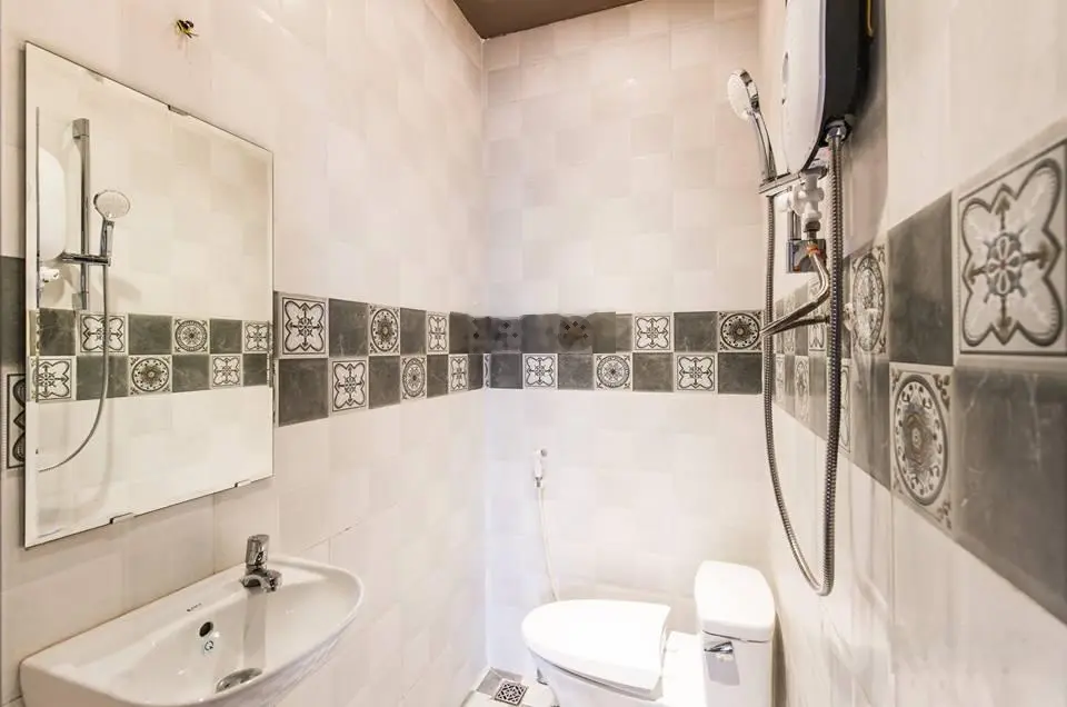 Bán Nhà Giá tốt nhất đường D1 ( Hoàng trọng mậu) , himlam Tân hưng, liên hệ xem nhà luôn có mặt