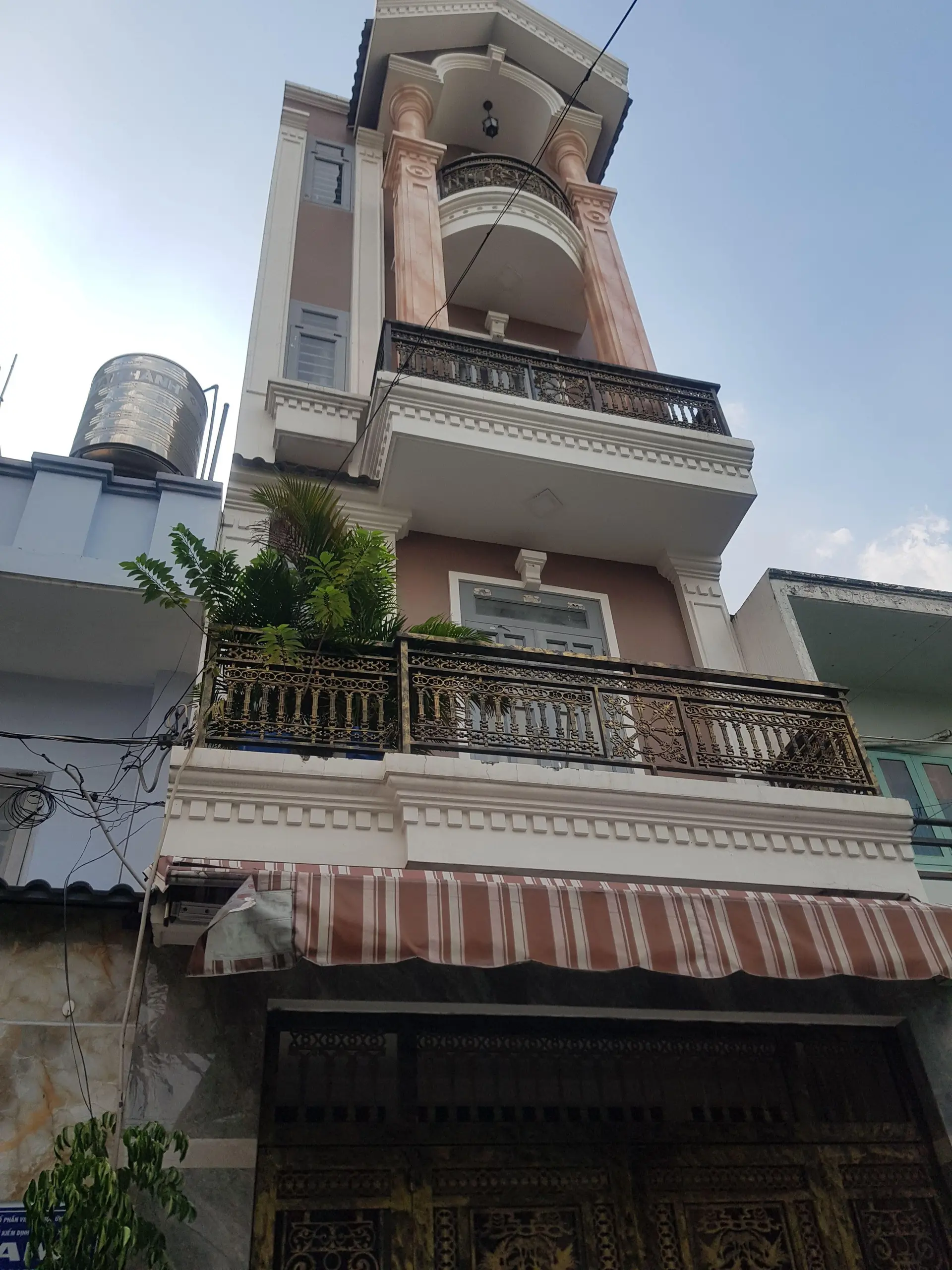 Bình Tân Hẻm 413 Lê Văn Quới nhà hẻm 2 mặt tiền trước sau 4 lầu xe hơi tới cửa giá 6,2 tỷ TL mạnh