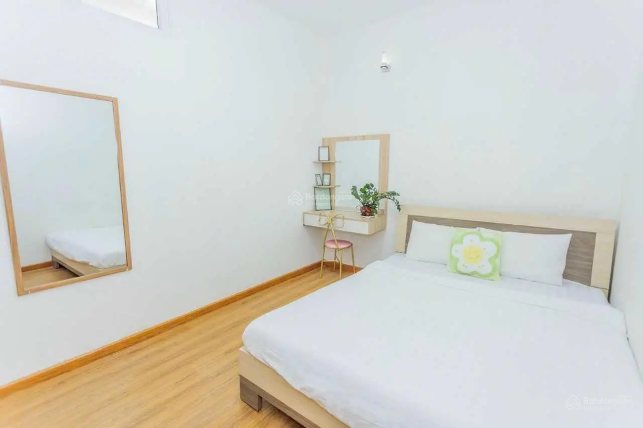 Nhà sân vườn 2MT KQH Trần Quang Diệu DT thực 79m2 vuông vức 2 tầng view thung lũng rừng thông