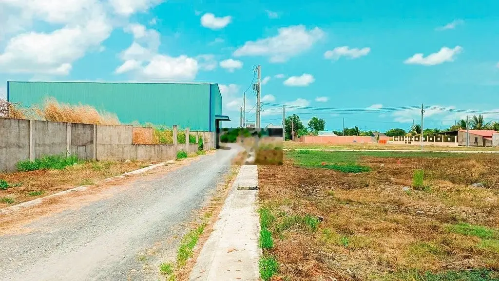 Đất 100% Thổ cư 80m2 giá 999 Triệu KDC Ngay Trước KCN Cầu Tràm