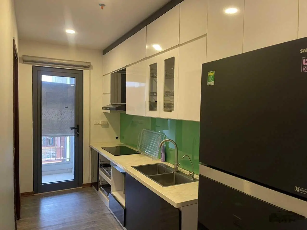 Bán căn góc 3 phòng ngủ Royal Park 86m2, đủ đồ đẹp