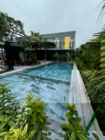 SẬP SÀN SẴN KHUÔN VIÊN BÁM HỒ ĐANG KINH DOANH DÒNG TIỀN