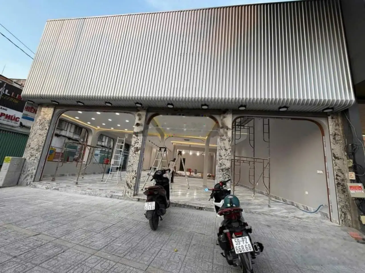 Chính Chủ Bán Căn Góc 2 mặt tiền đường Quang Trung - P.8 - Q.Gò Vấp. 396m2 ( Ngang 11 x Dài 36m )