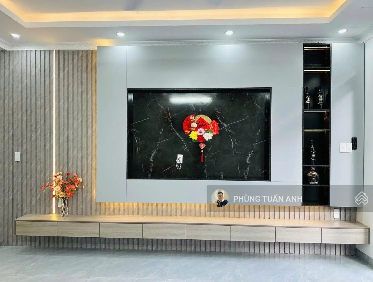 Bán nhà cao cấp vừa xây mới ô tô đỗ cửa tại Khúc Thừa Dụ - giá ưu đãi
