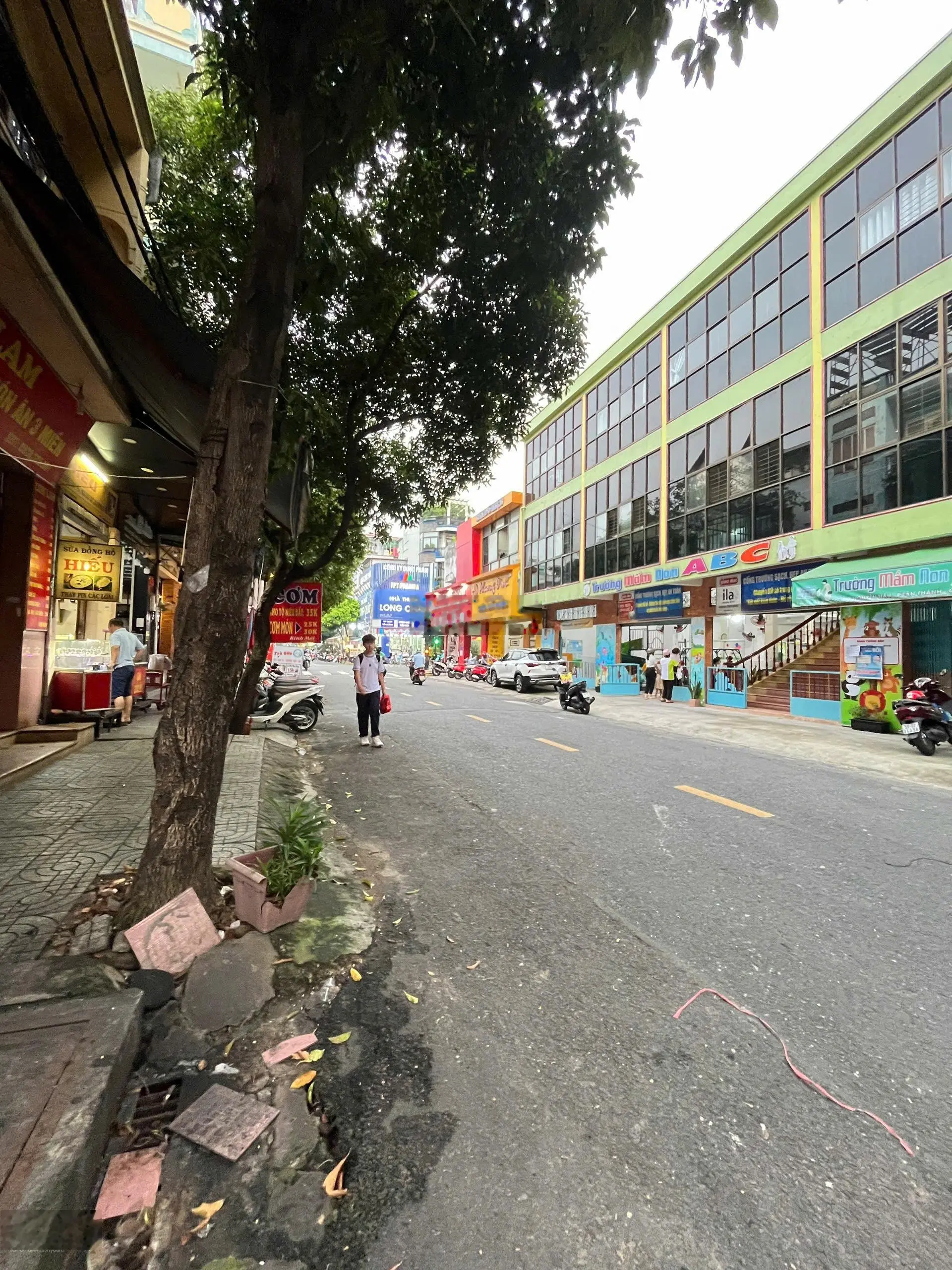 Nhà cấp 4 MT lê Sao, tiện kinh doanh, 8 x 18m, P Phú Thạnh quận tân phú