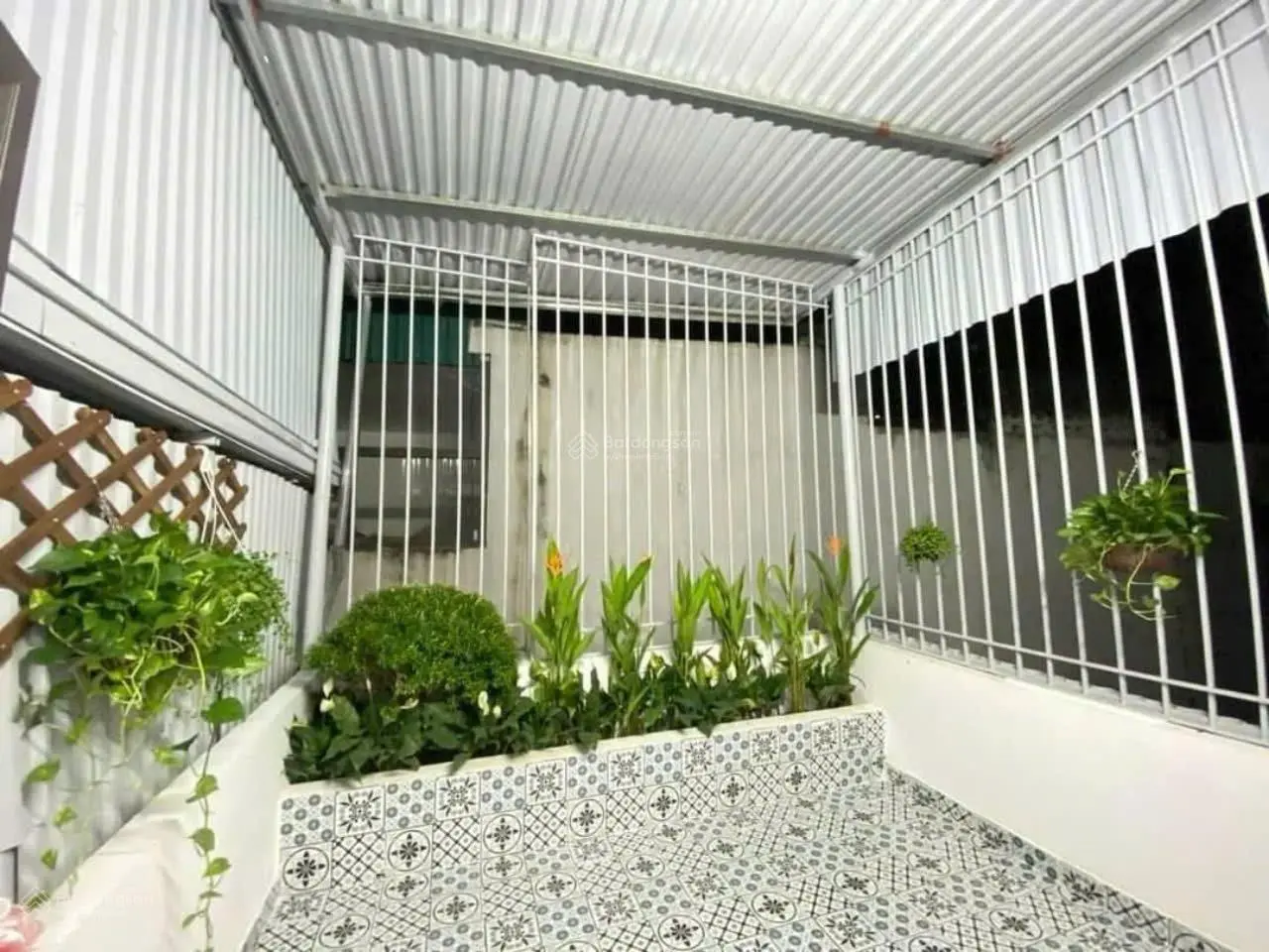 Gốc Đề Minh Khai 33m2 5 tầng, 3 ngủ, ngõ rộng