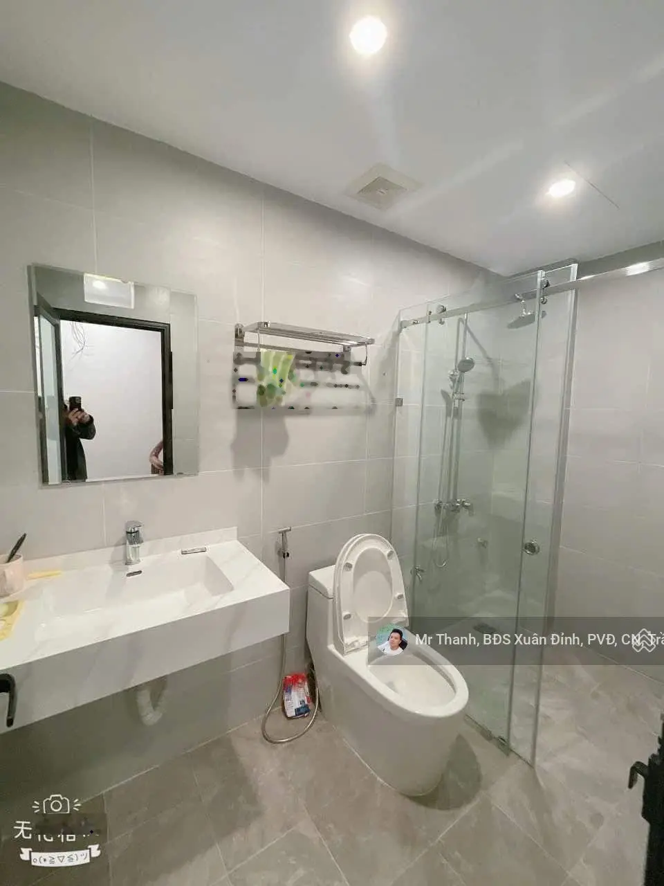 HÀNG HIẾM TẠI Đường Cổ Nhuế, Bán NHÀ 5 Tầng, 31m2 chỉ 5,85 tỷ VND