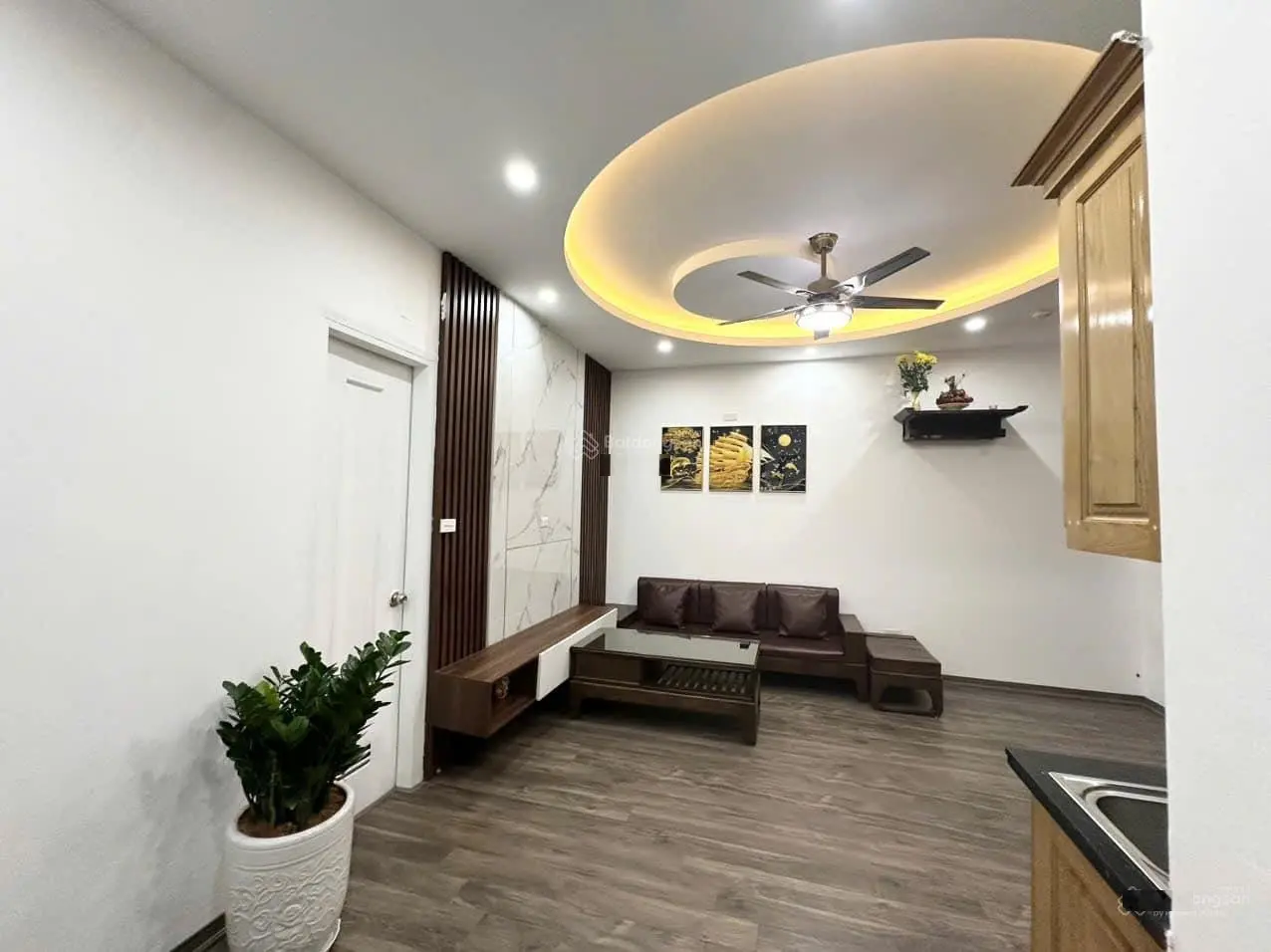 Bán chung cư Kim Văn Kim Lũ 73m2, 3PN, full nội thất giá 3.1 tỷ