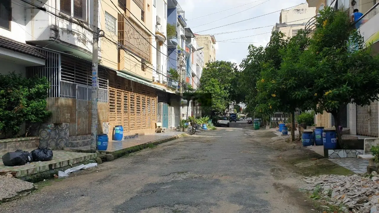 Đất thổ cư 02 MT trước sau DT: 4 x 20m khu Cư Xá Bà Điểm gần Bến Xe An Sương