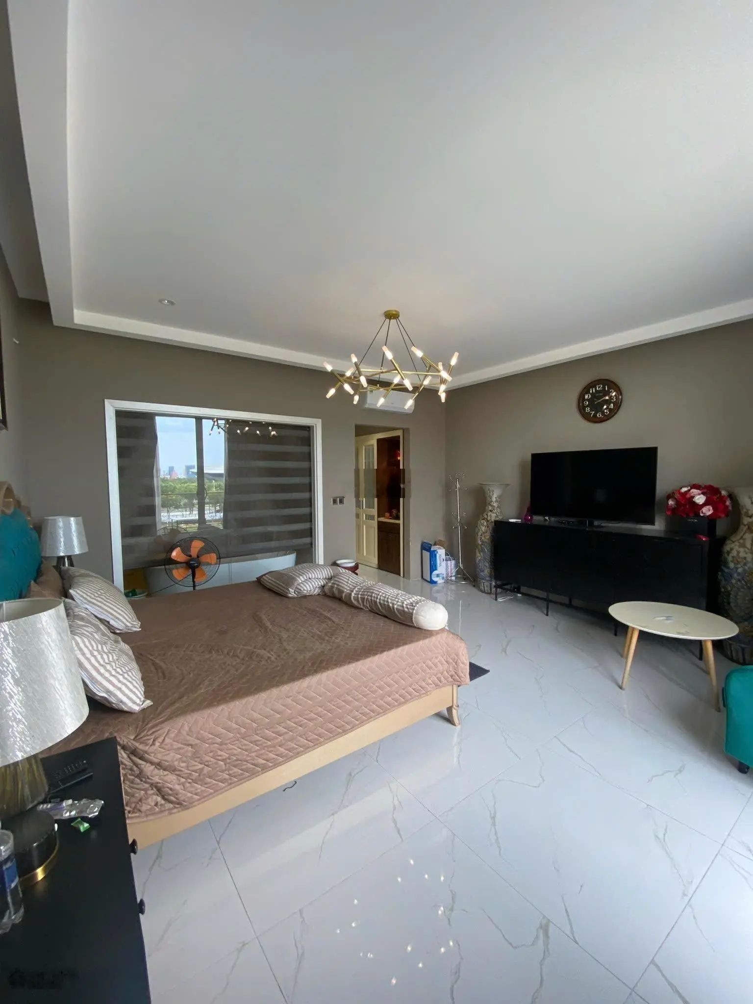 Cần bán căn mặt tiền Nguyễn Lộ Trạch 6 tầng, Hoà Cường Nam, Hải Châu, Đà Nẵng