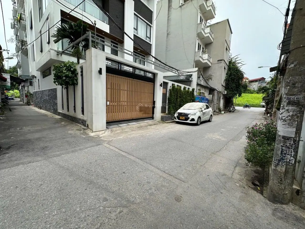 *hot* ngọc thuỵ- 100m2 mt5m- h5m- mặt ngõ ô tô thông tứ tung, gần phố