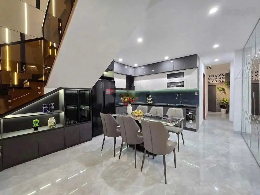 Nơi thăng hoa của đẳng cấp - Tuyệt phẩm 3.5 tầng đường 10m5 Hồ Tùng Mậu gần biển, có phòng tập Yoga