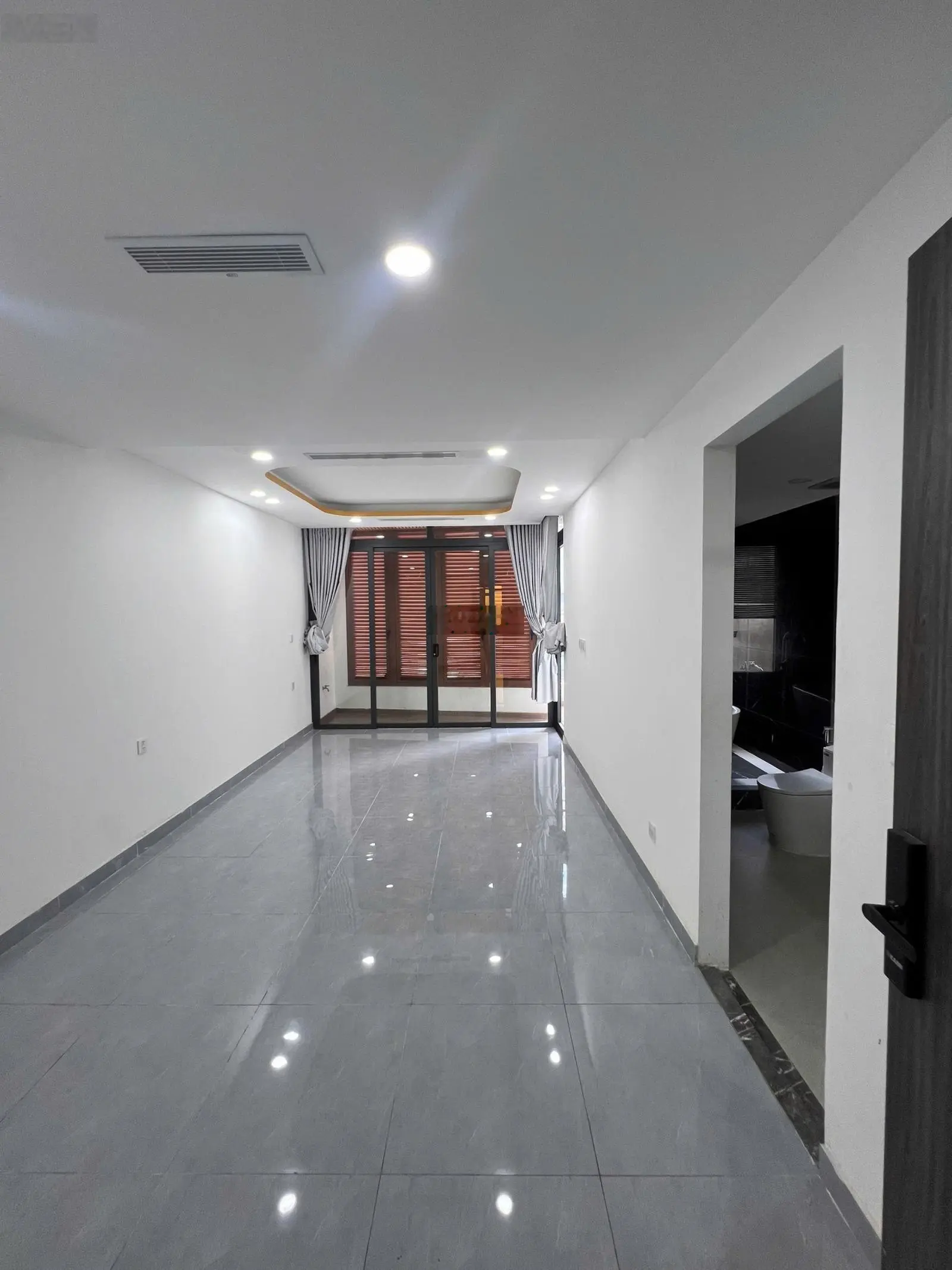 Siêu Phẩm - nhà 4 tầng DT 109.6m2 ngang 5.3m, đường Quang Trung ngay sau CoopMart ngã Tư Thủ Đức
