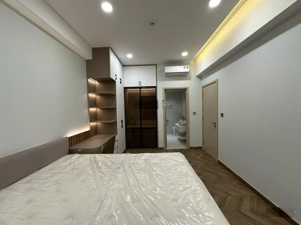 Bán CH The Ascentia - 2PN diện tích lớn 84m2 - Full NT - Giá 6,7 tỷ.LH 0393 885 *** - Trúc