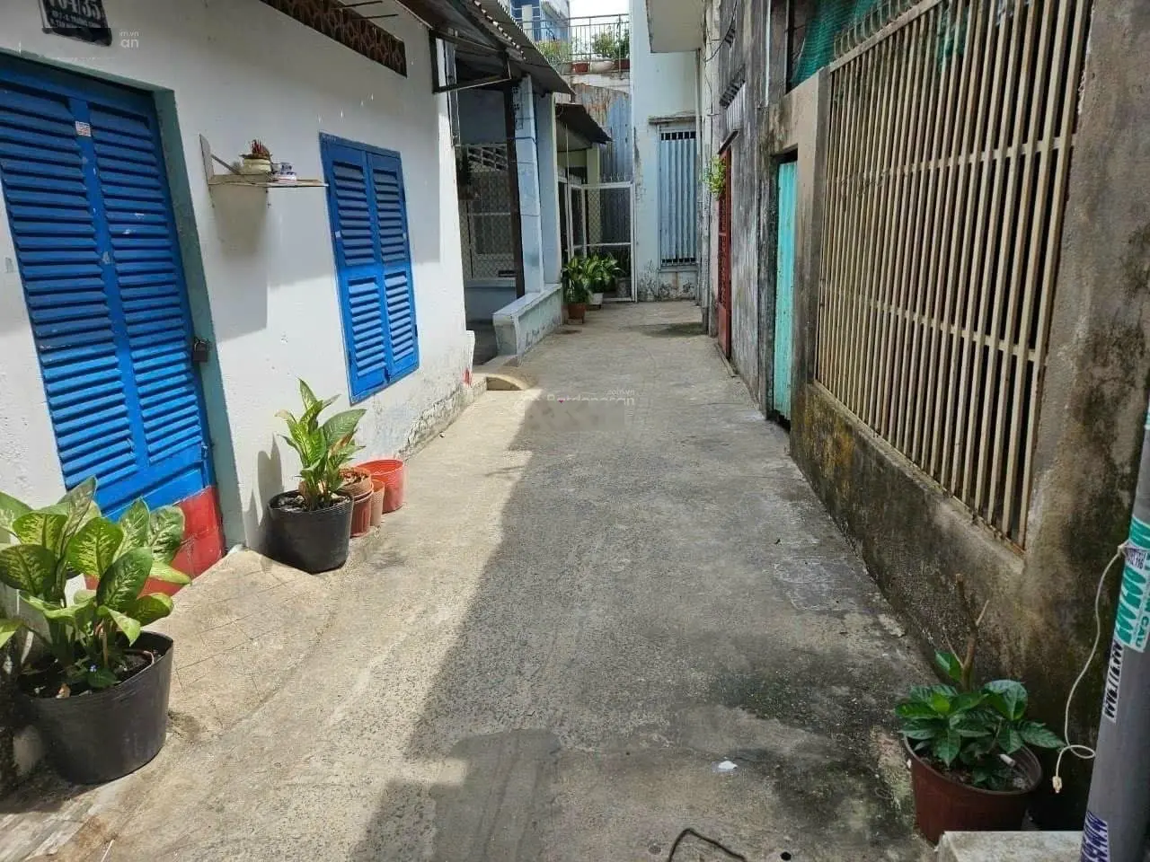 Bán nhà 4,5x17m cấp bốn cũ hẻm 704/ Trường Chinh, P. THT, Q12