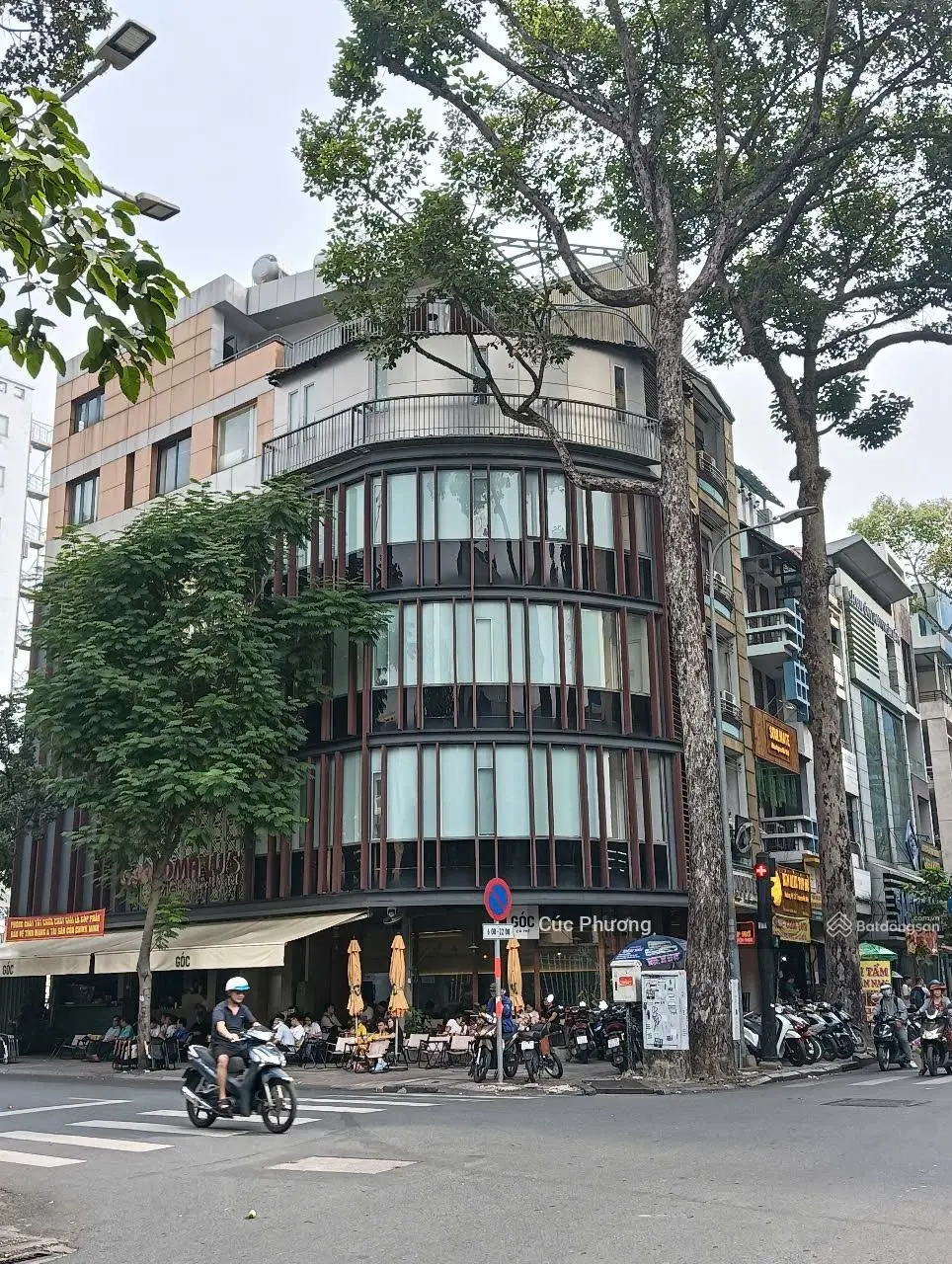 Siêu phẩm căn góc 2 MT Lương Định Của, Quận 2 (15x 20m, hầm + 6 tầng, HĐT 350 triệu), giá 115 tỷ