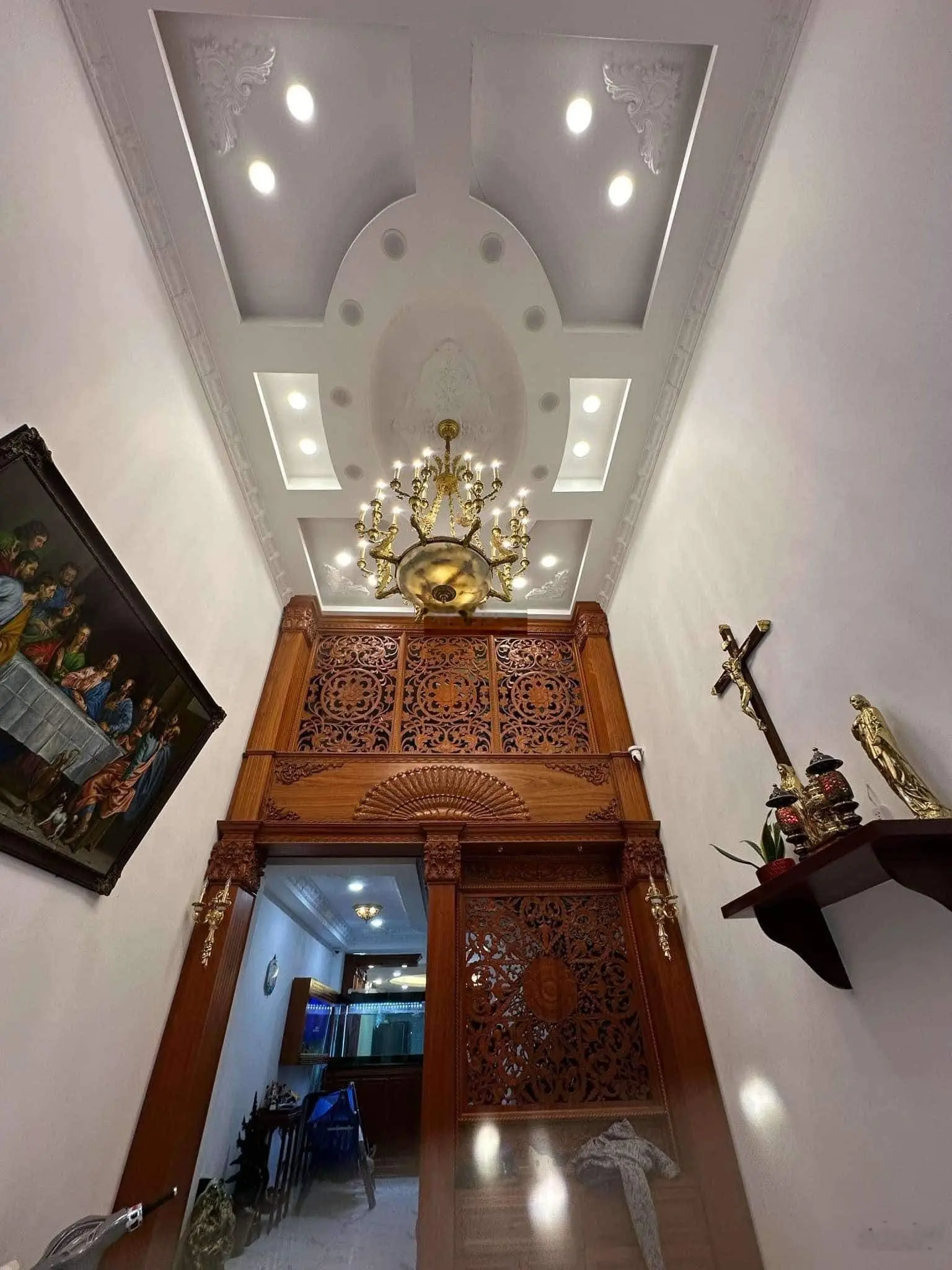 Trường Chinh - Khu Bàu Cát - 102m2 - thang máy - tặng full nội thất cao cấp - ô tô ngủ trong nhà