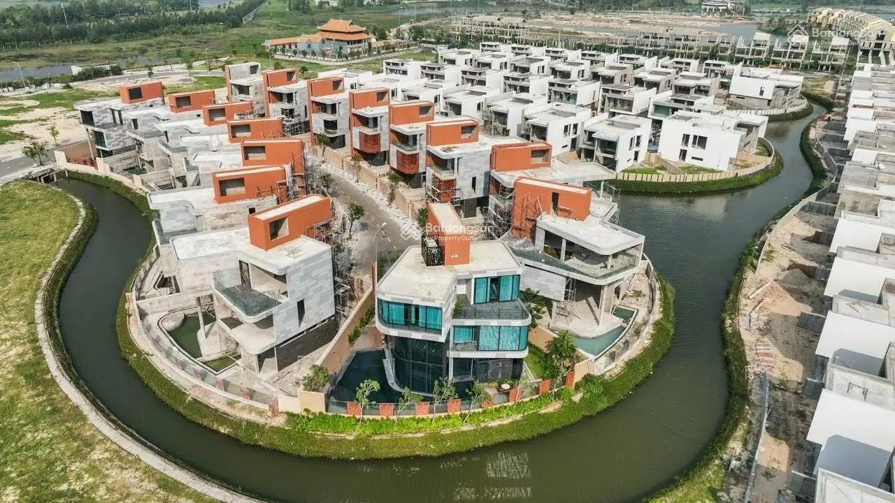 Duy Nhất Suất Ngoại Giao Duy Nhất Biệt Thự Regal Victoria Chỉ 13.8 Tỷ Đã Có Sổ Hồng,Công Chứng Ngay