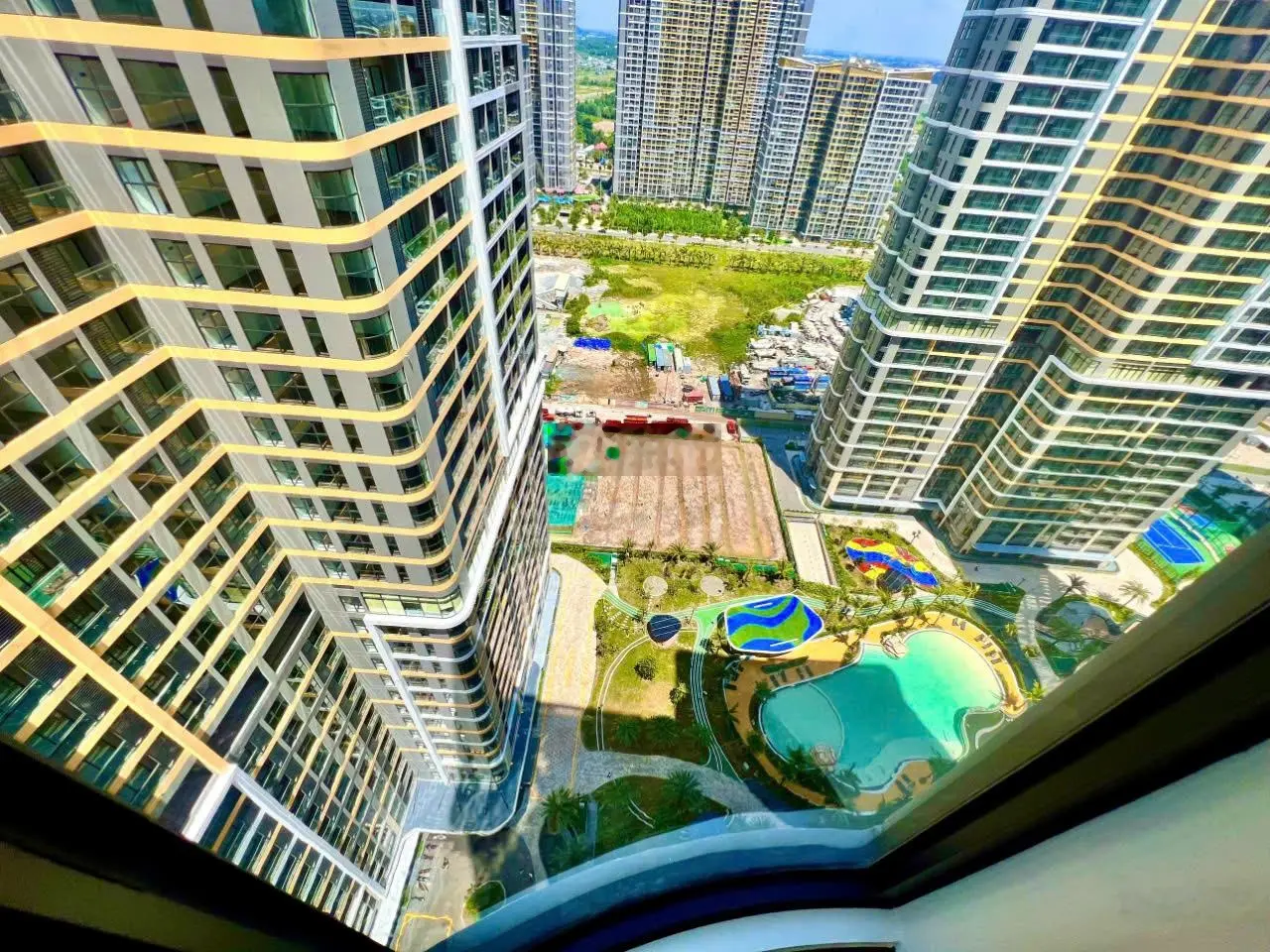 Bán căn góc 3PN The Beverly Vinhomes, view Sông Đồng Nai và công viên 36ha