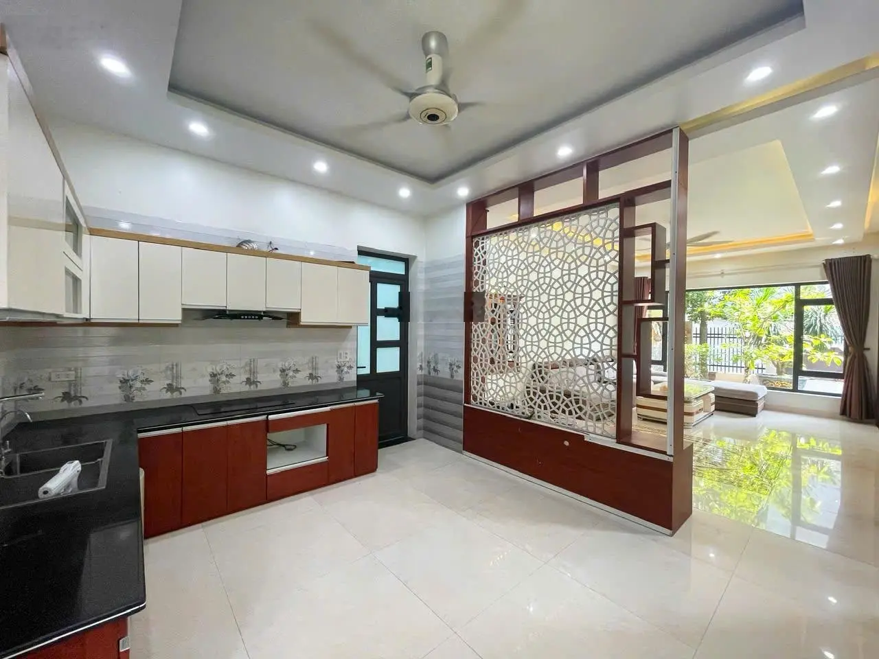 Bán Biệt thự lô góc Đằng Hải, kết cấu 3PN, sân sườn thoàng mát