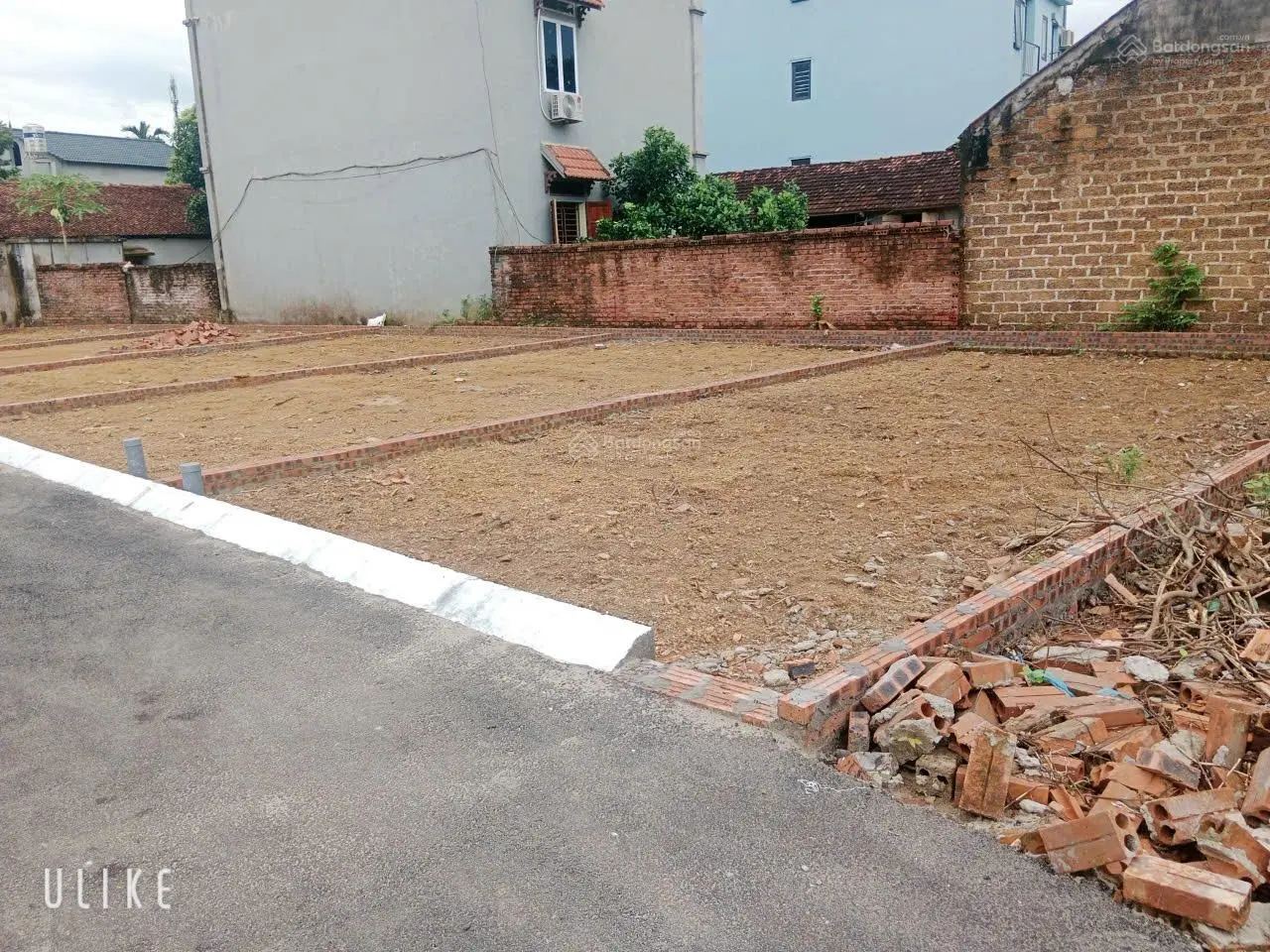 Đất trục chính Tân Xã. Sát ĐH FPT xung quanh sầm uất nhà trọ sinh viên. Tiện đầu tư or kinh doanh