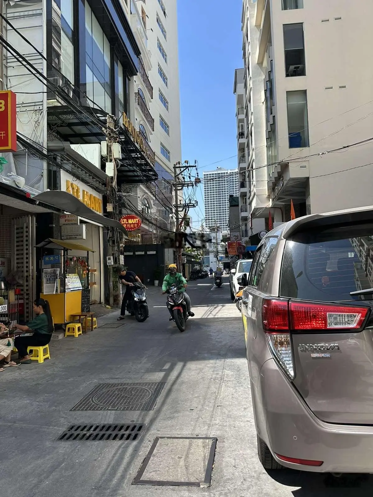 Bán Nhà Hẽm Ô Tô Đường Nguyễn Thị Minh Khai - Nha Trang, Cách Biển 300M. Khu Kinh Doanh Sầm Uất.