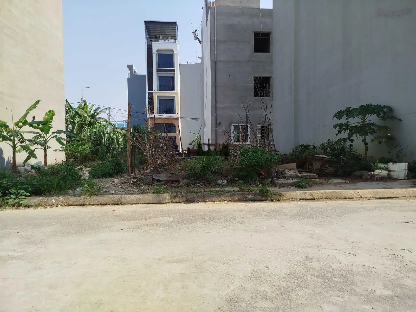 Bán đất tái định cư Tu Hoàng: 80m2* đường 10m* gần trường Phenika* giá đầu tư