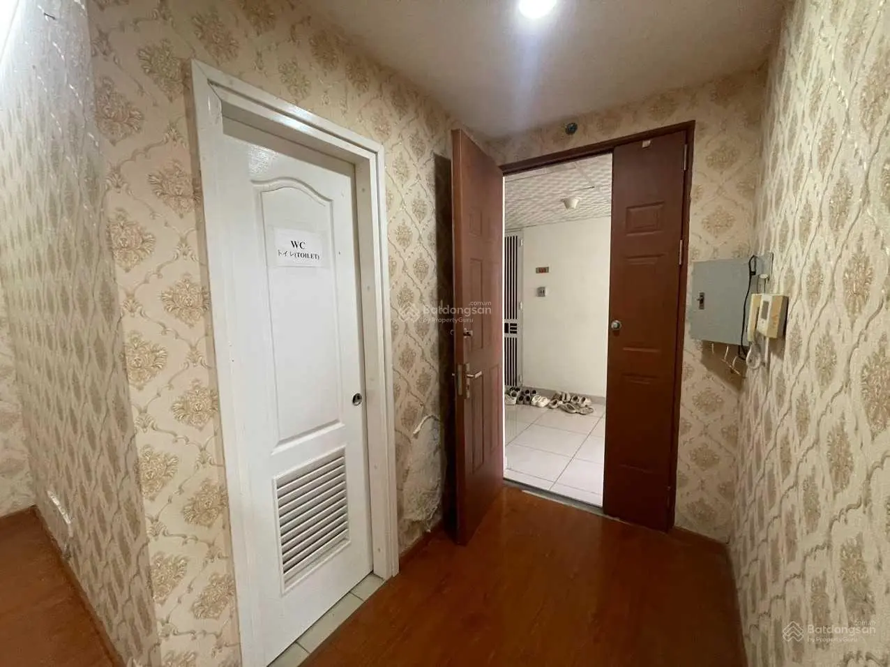 Bán căn hộ chung cư CT3 Nam Cường, DT 76,5m2. Căn góc, 2 phòng ngủ 2 vs. Tầng đẹp. Giá 4.2 tỷ