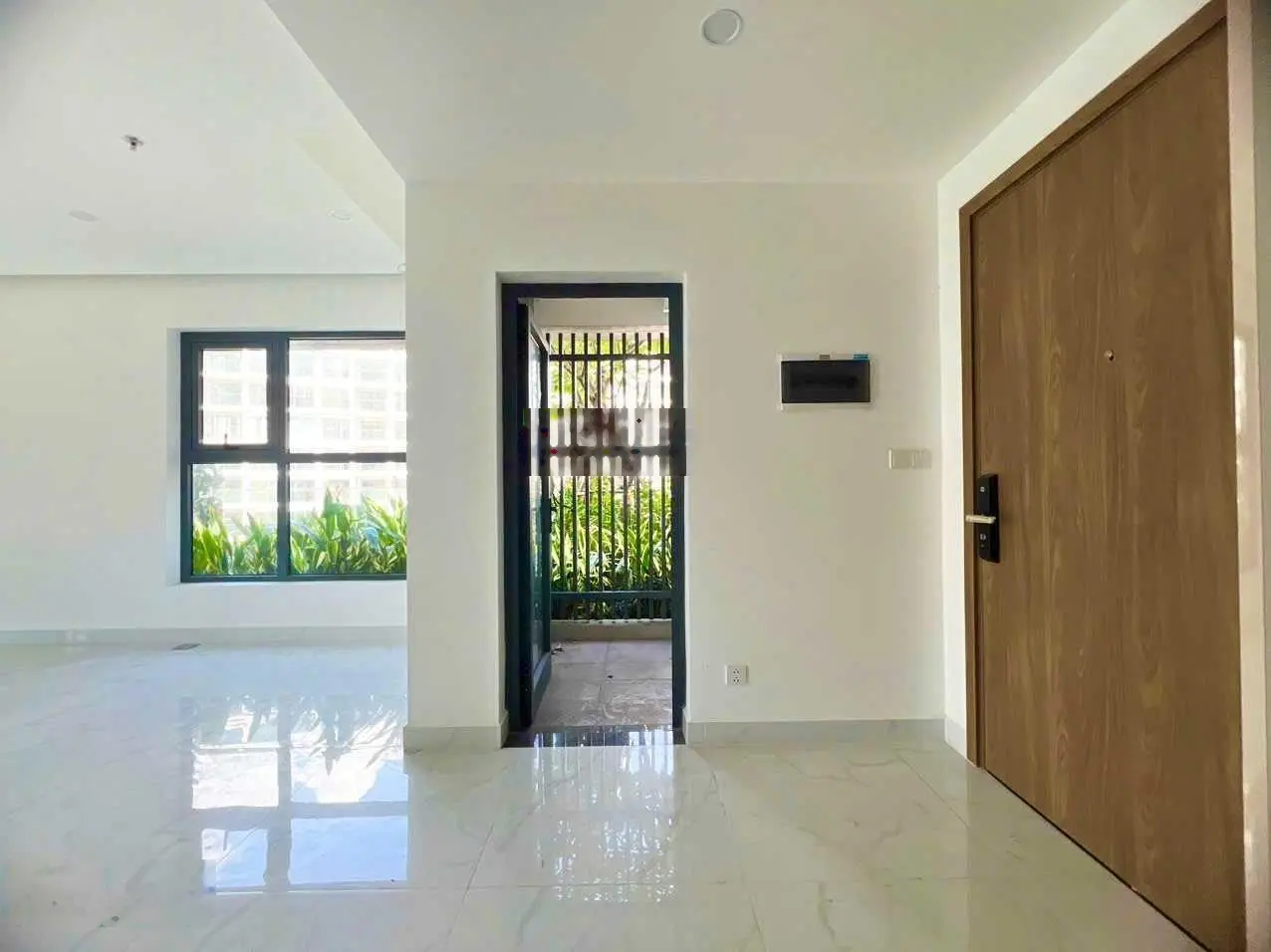Hiếm! Còn 1 căn trệt trên không Alnata Plus - 80m2 - Bao gồm ô đậu xe - giá bán 5.550 tỷ (102%)