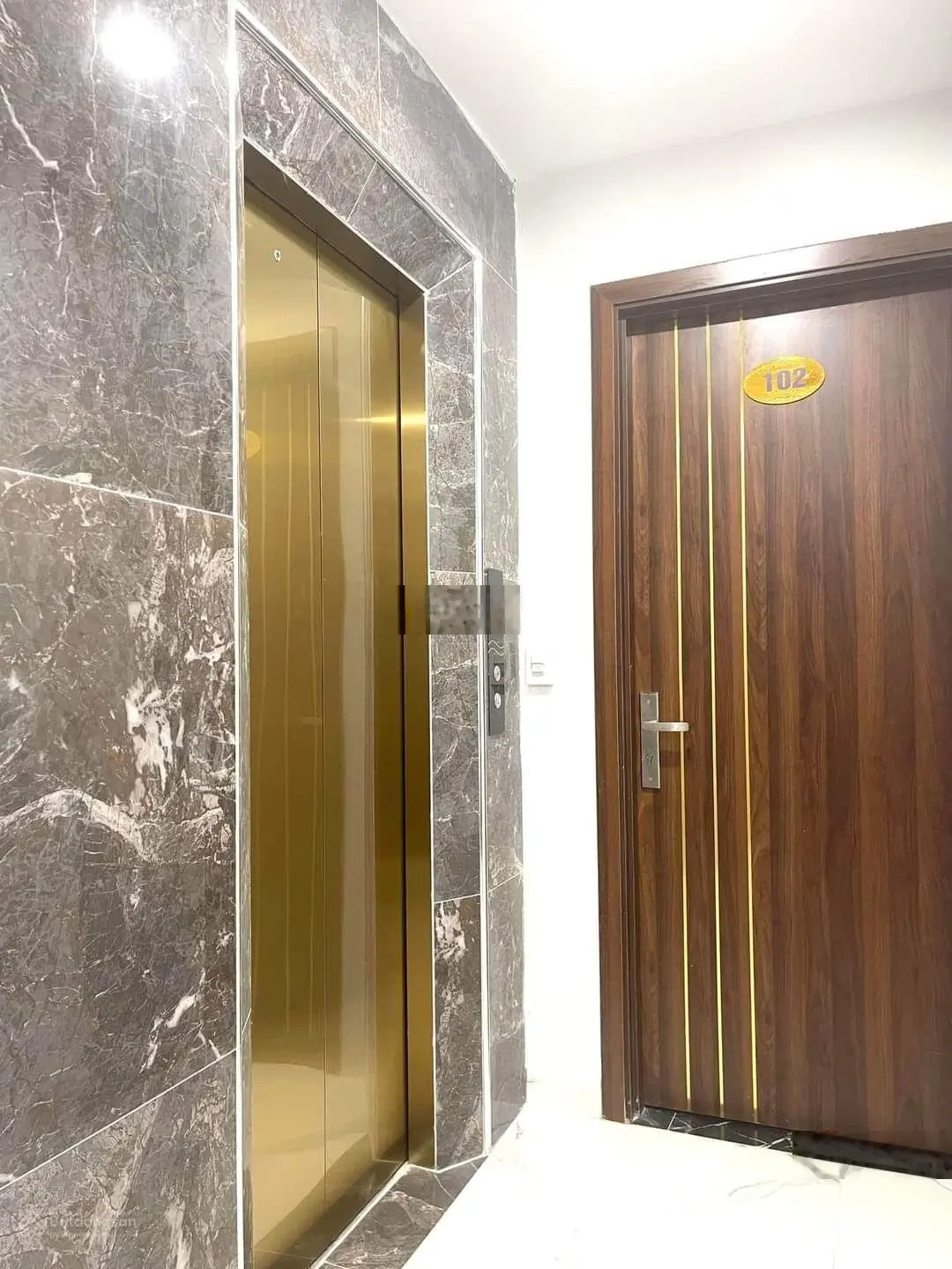 Bán Gấp nhà Nguyễn Hoàng 70m2 x 8 tầng mặt tiền 5 m ô tô tránh 11 phòng khép kín full nội thất