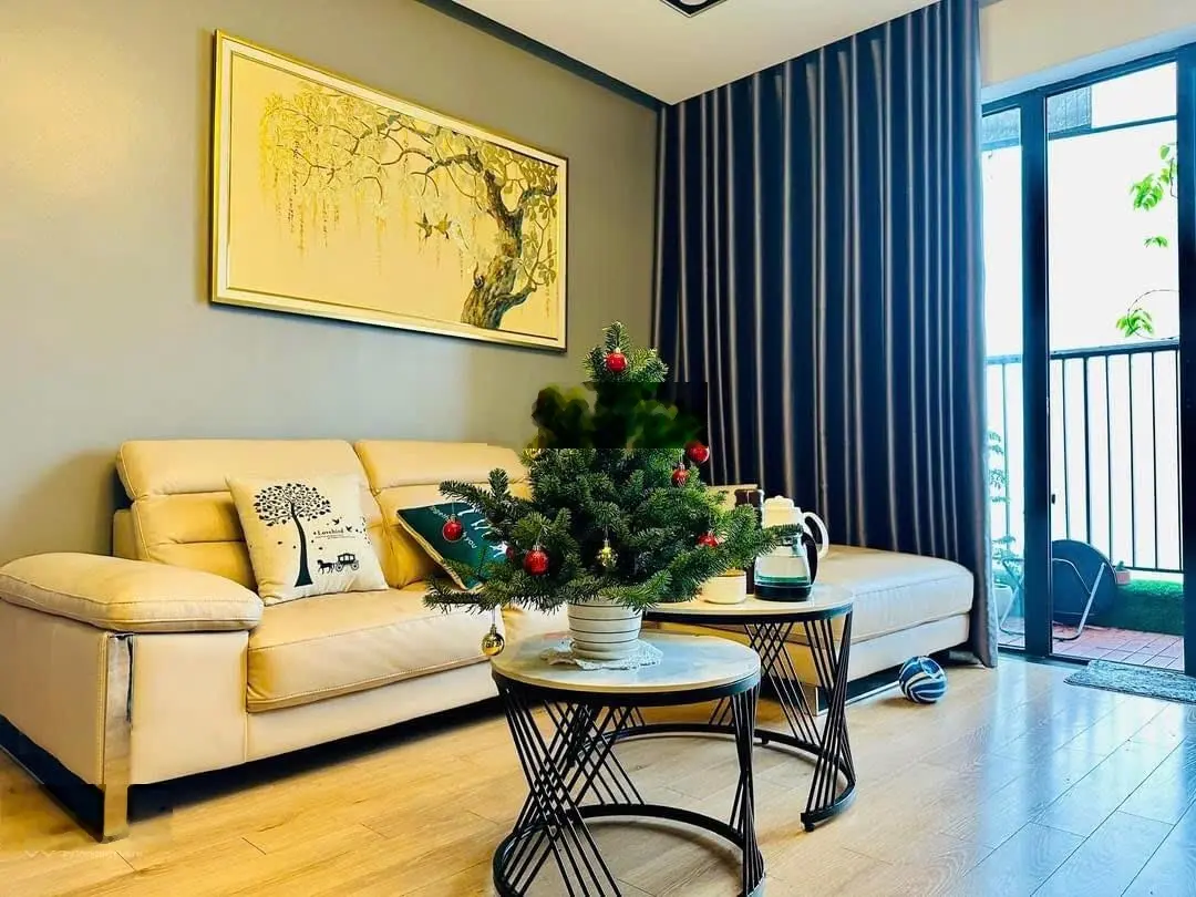 Bán căn hộ 3pn, dt:110m2 tại hồ gươm plaza hà đông, sẵn sổ đỏ - giá 5,5 tỷ, full nội thất đẹp