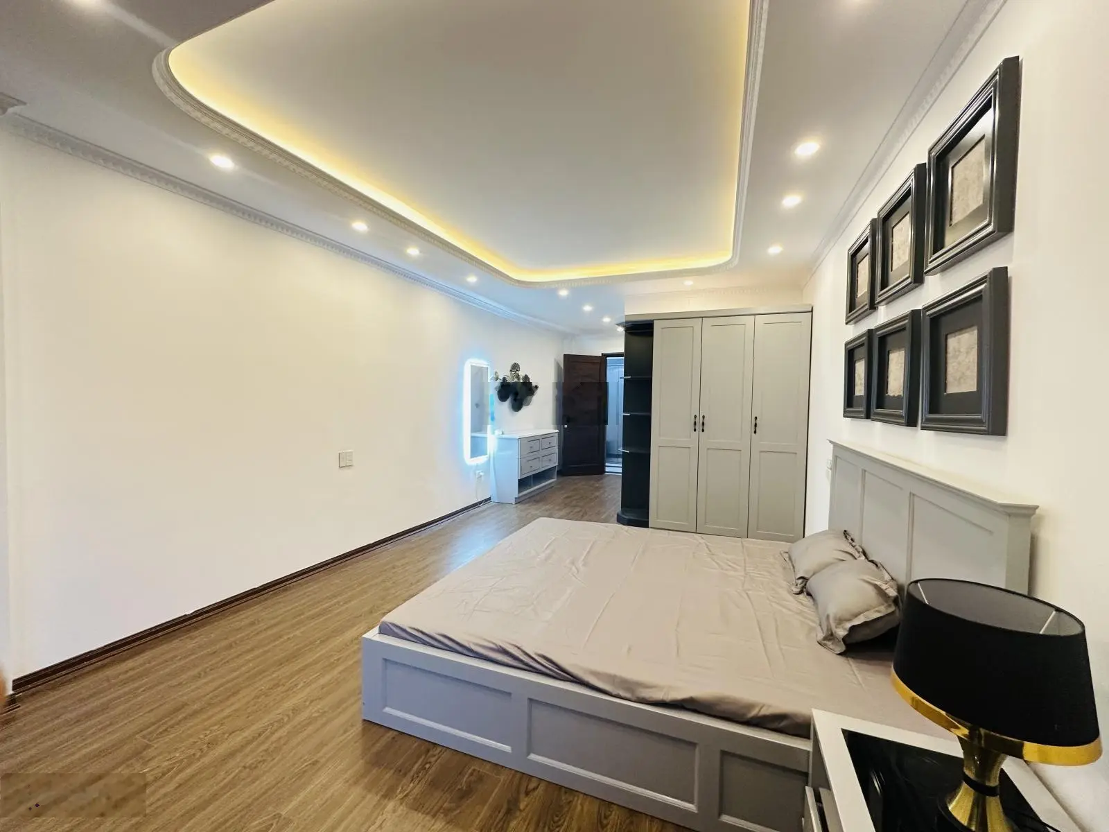 Mót bán hạ chào 200tr nhà đẹp phố Nguyễn Trãi - 48m2*5T*4m - kinh doanh online - hơn 8 tỷ