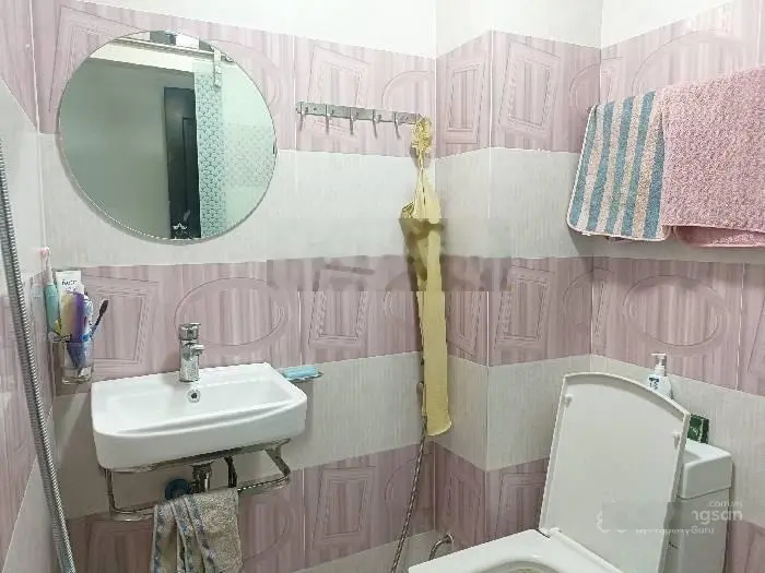 Bán nhà Vĩnh Hội Quận 4 - hẻm ôtô - 5 Tầng - 40m2 - 4 tỷ nhỉnh - khu dân trí cao an ninh