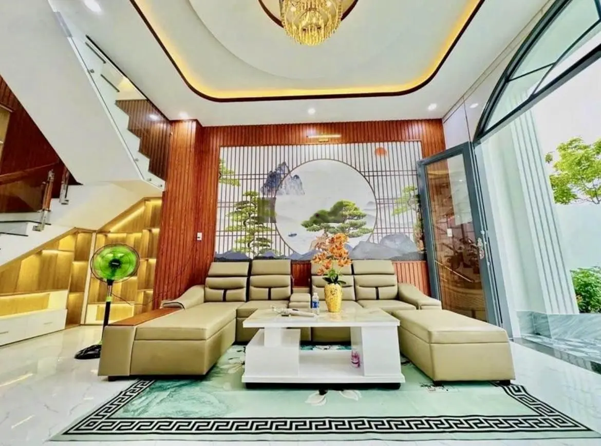 Nhà đẹp 1 lầu ngay sau chợ bình chánh 90m2 giá 1ty420 gần kcn cầu tràm, phù hợp kinh doanh buôn bán