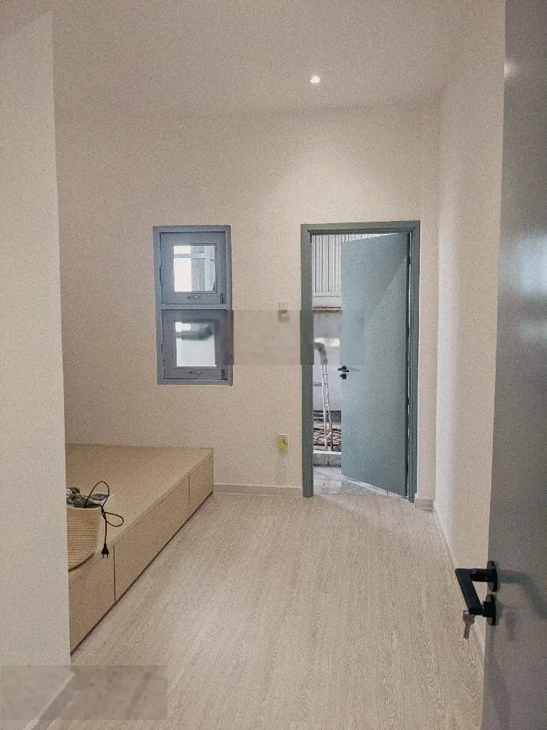 Chủ ngộp bán gấp nhà Nguyễn Văn Linh, Tân Thuận Tây Q7 80m2 4*20 - chỉ nhỉnh 6 tỉ còn thương lượng