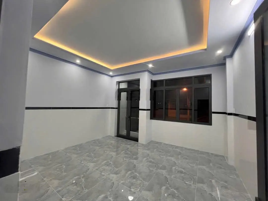 Chính chủ bán nhà đẹp ngay chợ Bình Chánh 1tỷ250/100m2 SHR cho vay 70%