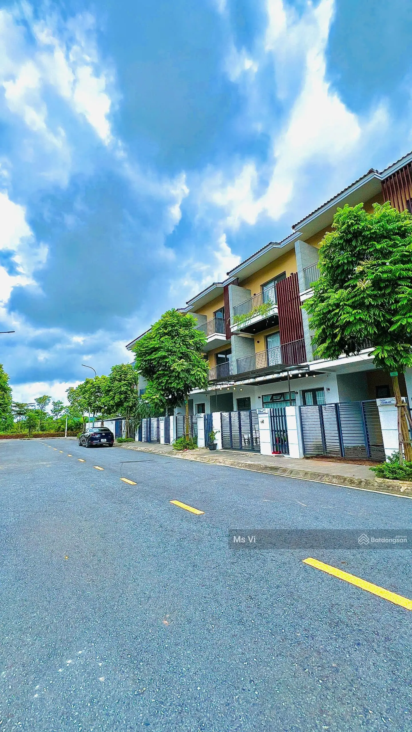 Chuyển nhượng cho căn liền kề 2 mặt thoáng tại trục thông dự án Belhomes 75m2