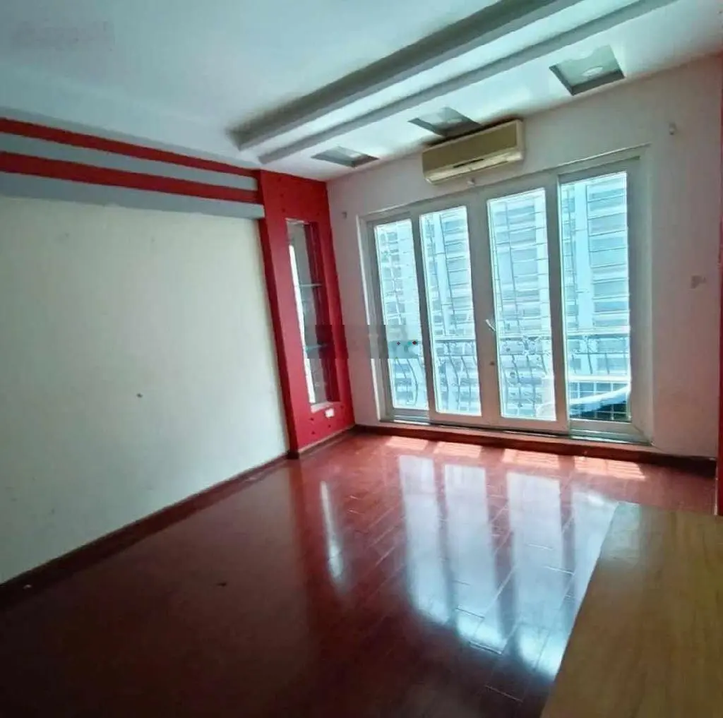 Bán nhà Cầu Giấy mặt ngõ ô tô tránh, kinh doanh đỉnh, ngõ thông - 2 thoáng full tiện ích