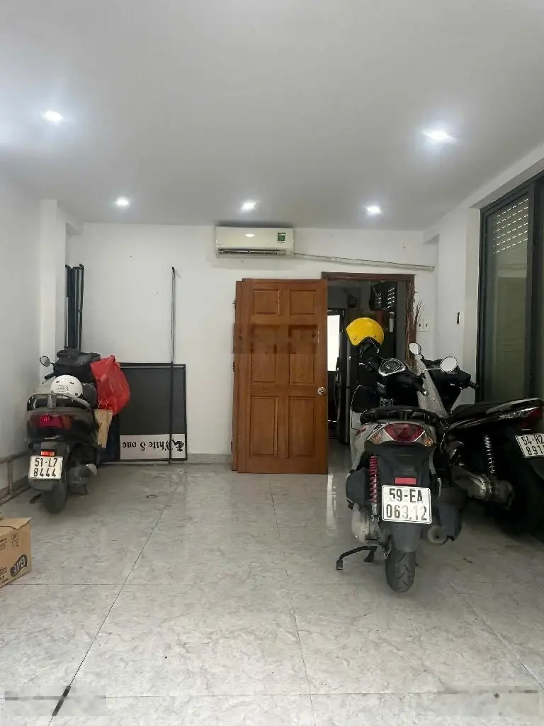 Bán lô góc 3 MT,4 tầng,5m2,6 PN,hiện hữu,đường dương bá trạc p1 quận 8,hơn 11 tỷ(TL)pháp lý chuẩn
